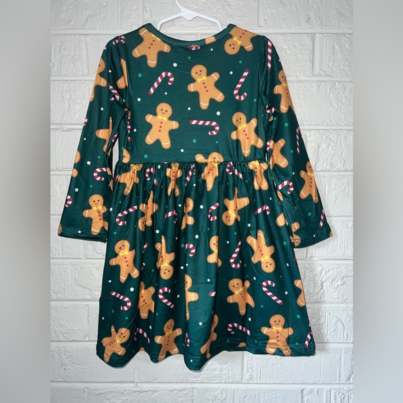 Merry Christmas 🎄 NWOT girls dress 4-5 years - Picture 8 of 8